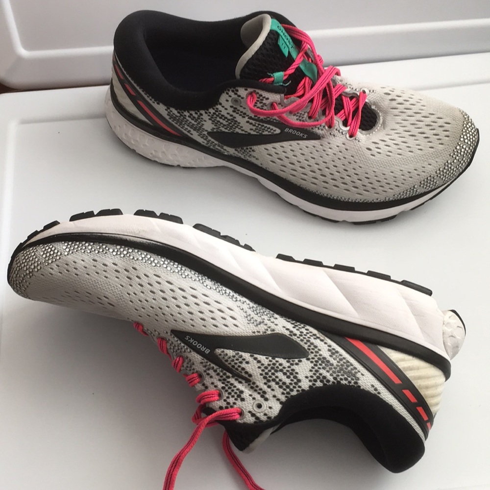 Brooks GORGEOUS!ghost 11 knitted athletic sneakers - Picture 6 of 10